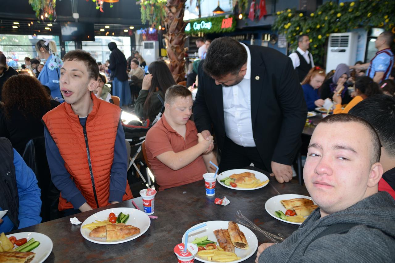 Ede6D507 4C72 4B19 875F 44Dbf4C95De8