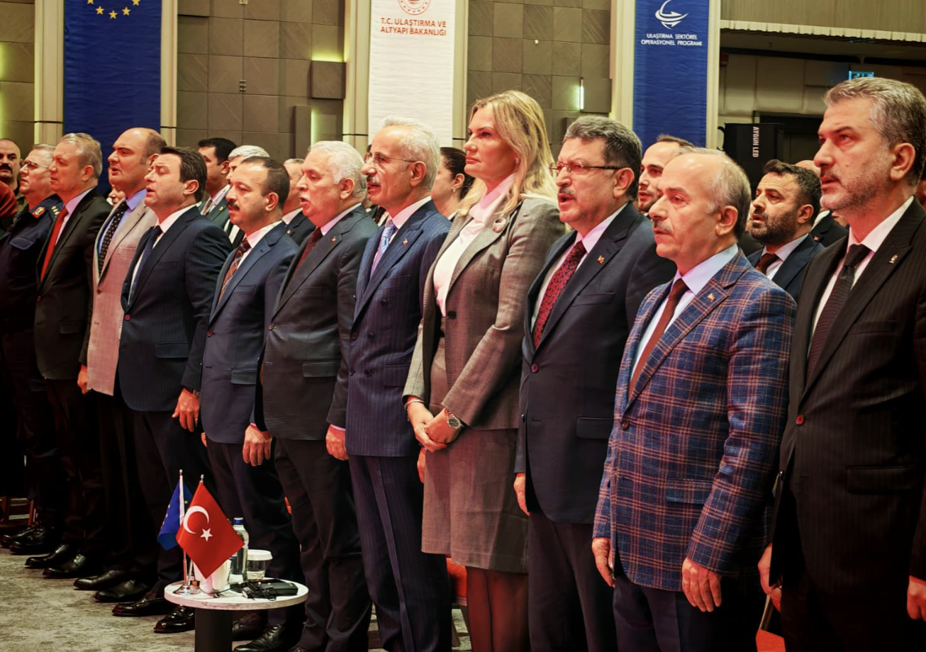 Ekran Resmi 2025 11 04 10.24.54