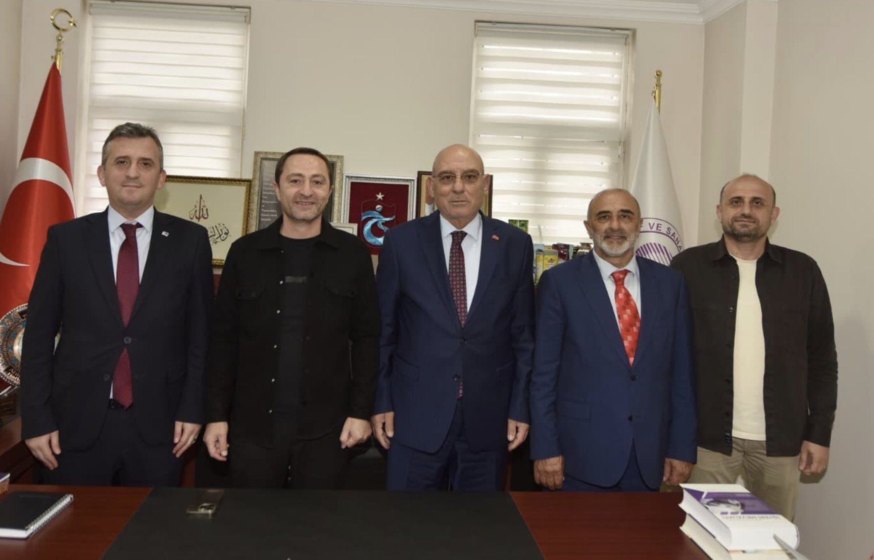 Ekran Resmi 2025 11 04 11.43.45