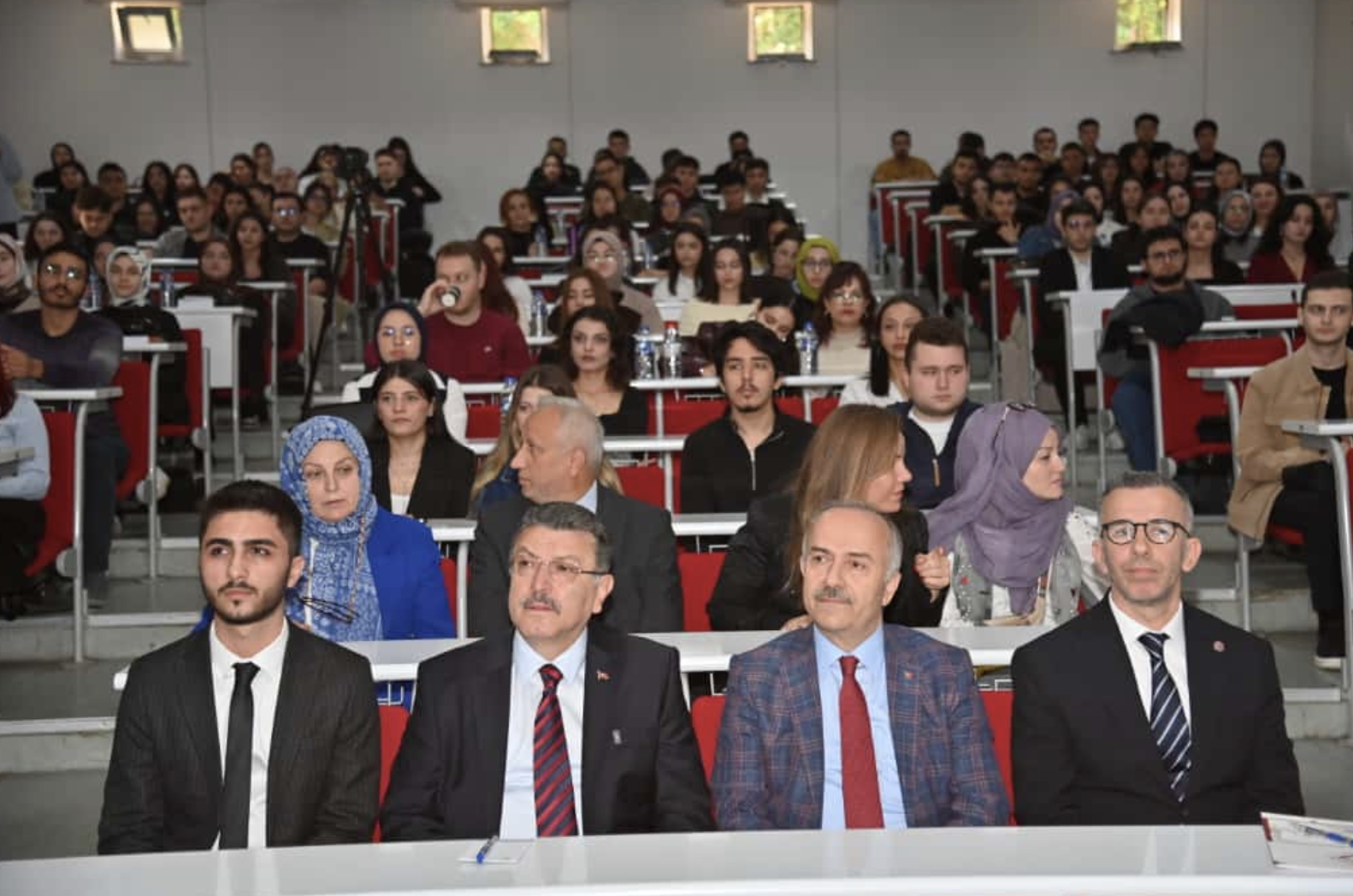 Ekran Resmi 2025 11 06 12.31.40