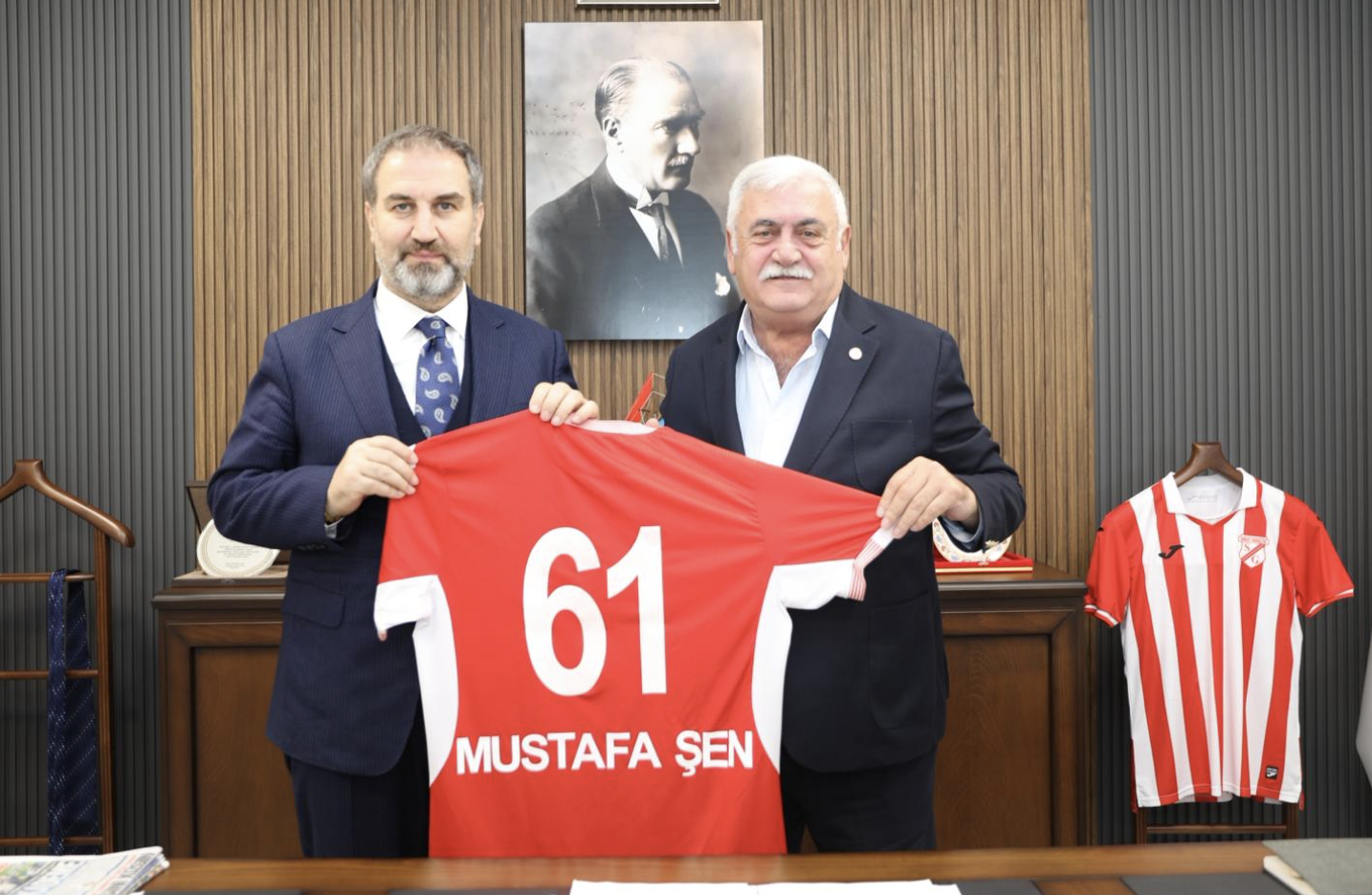 Ekran Resmi 2025 11 07 12.03.23