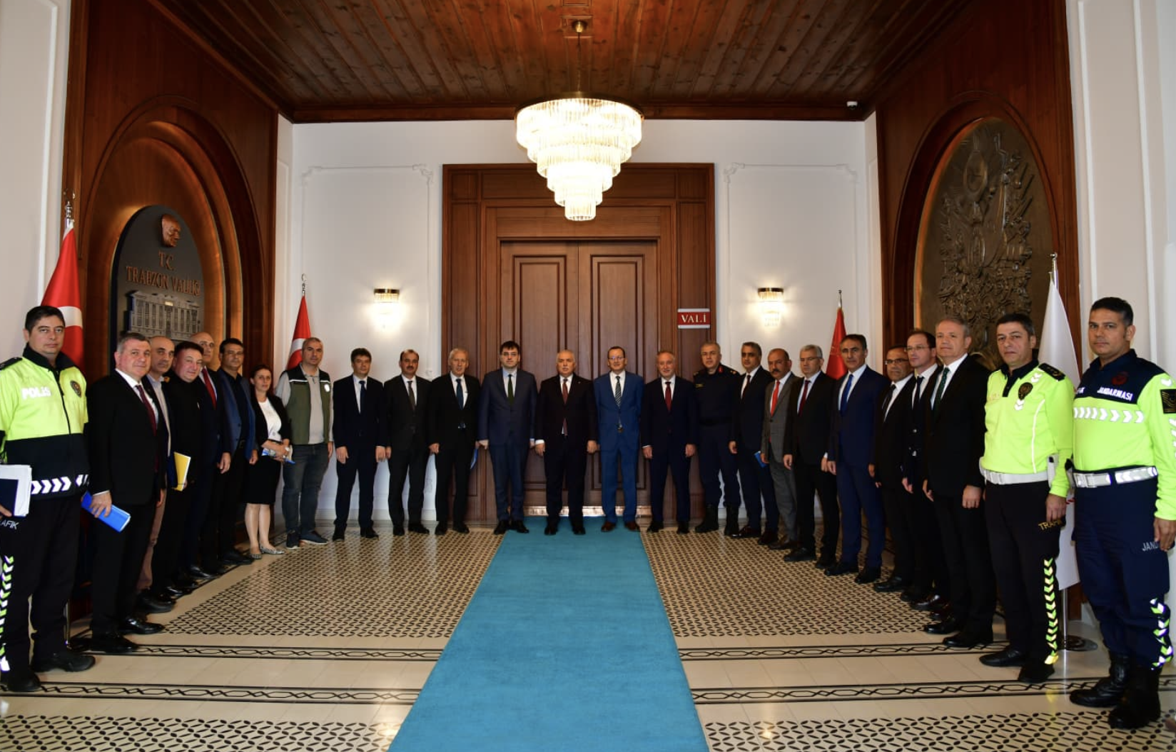 Ekran Resmi 2025 11 11 11.55.01