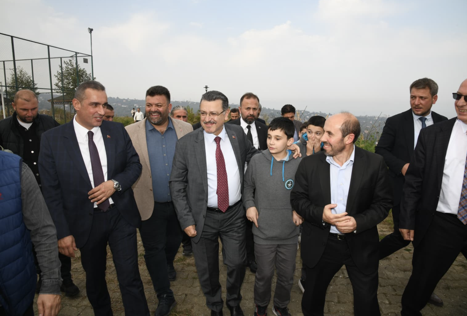 Ekran Resmi 2025 11 11 12.00.04