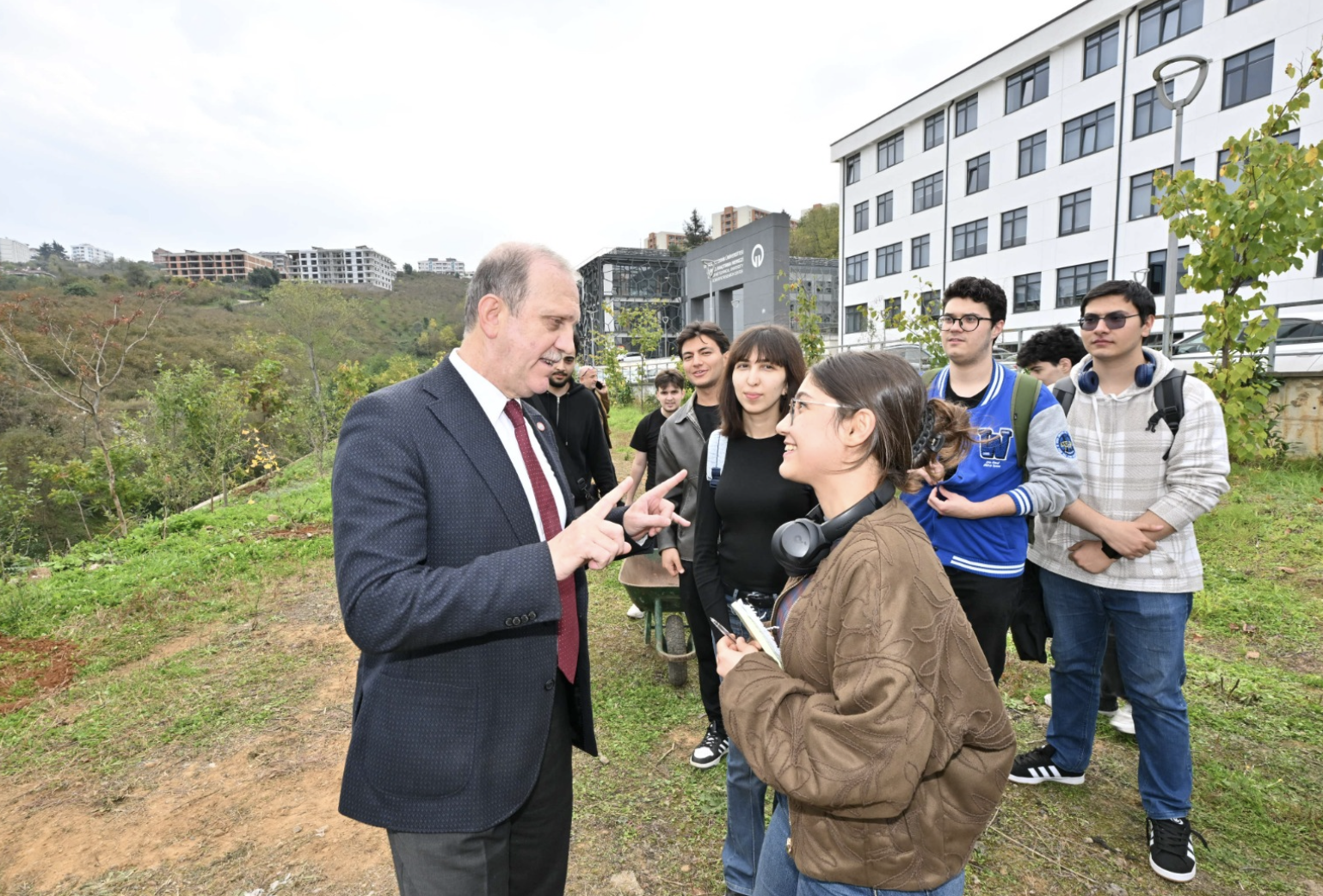 Ekran Resmi 2025 11 11 16.32.17