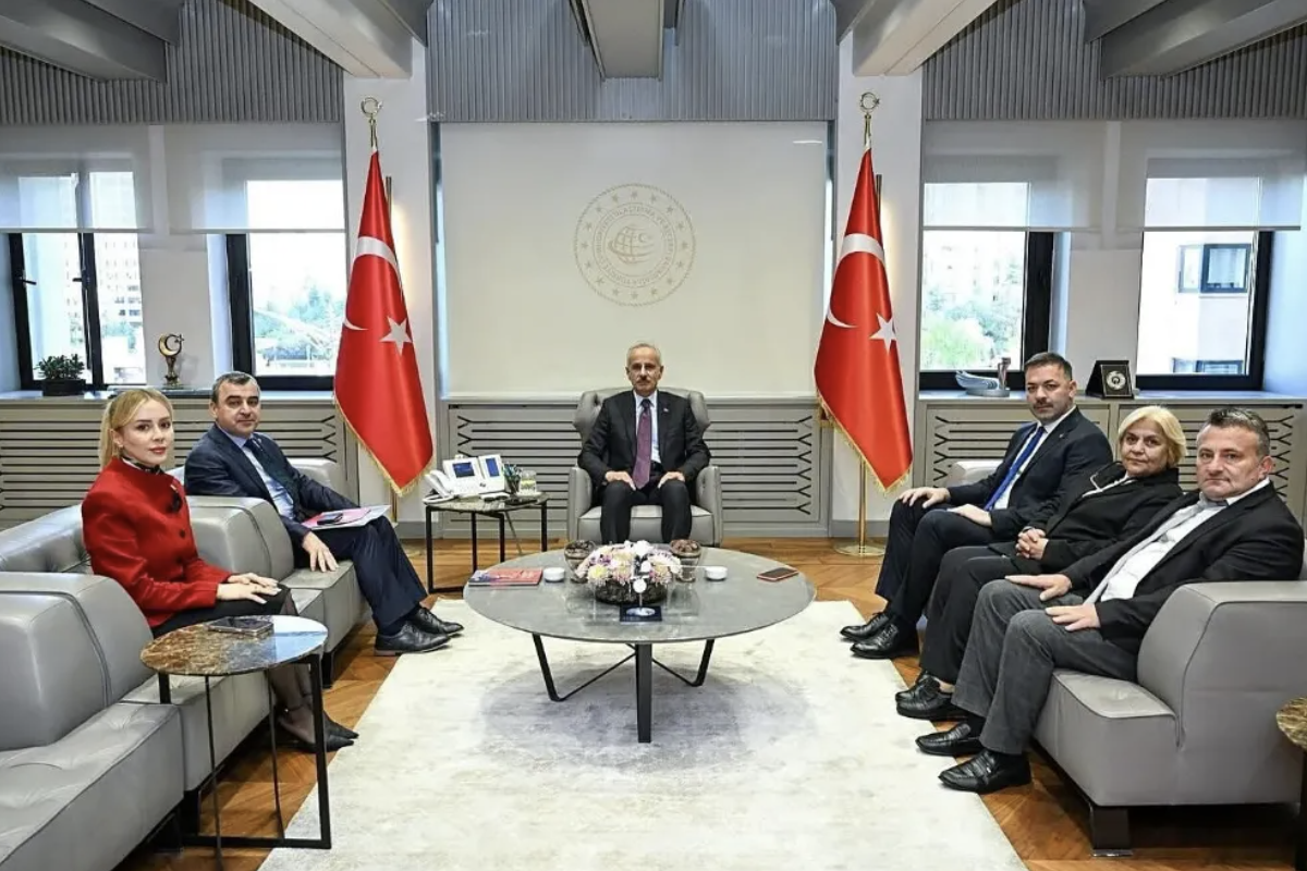 Ekran Resmi 2025 11 11 23.07.56