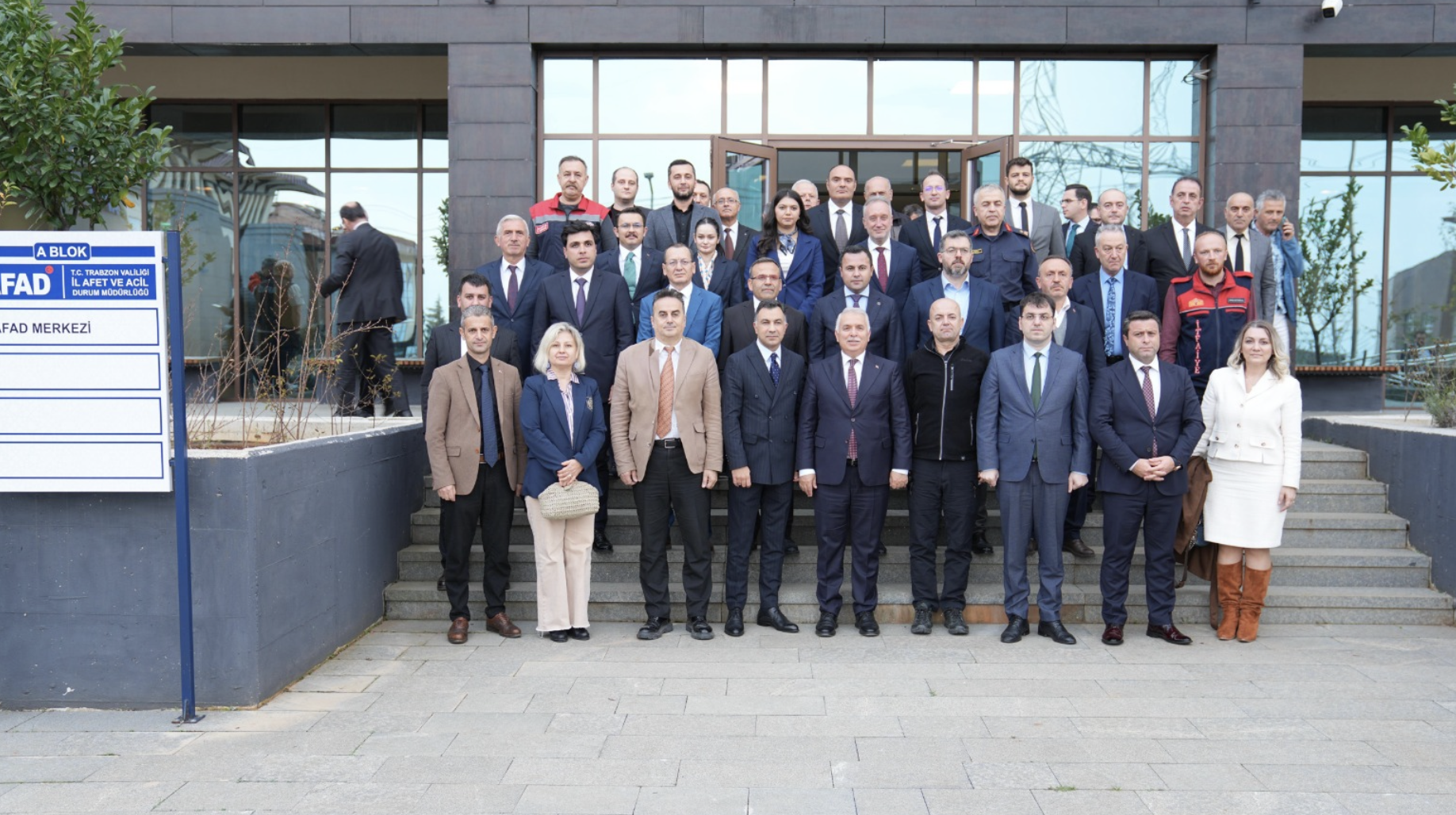 Ekran Resmi 2025 11 12 12.17.18