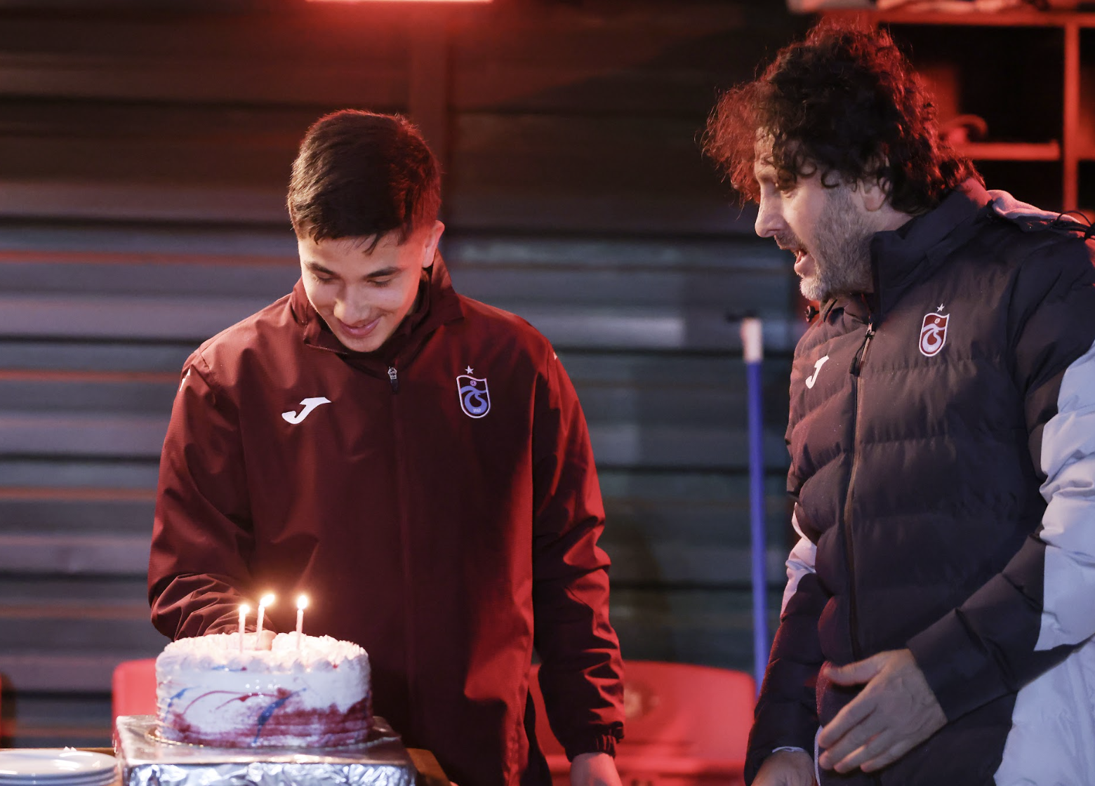 Ekran Resmi 2025 11 13 20.38.03