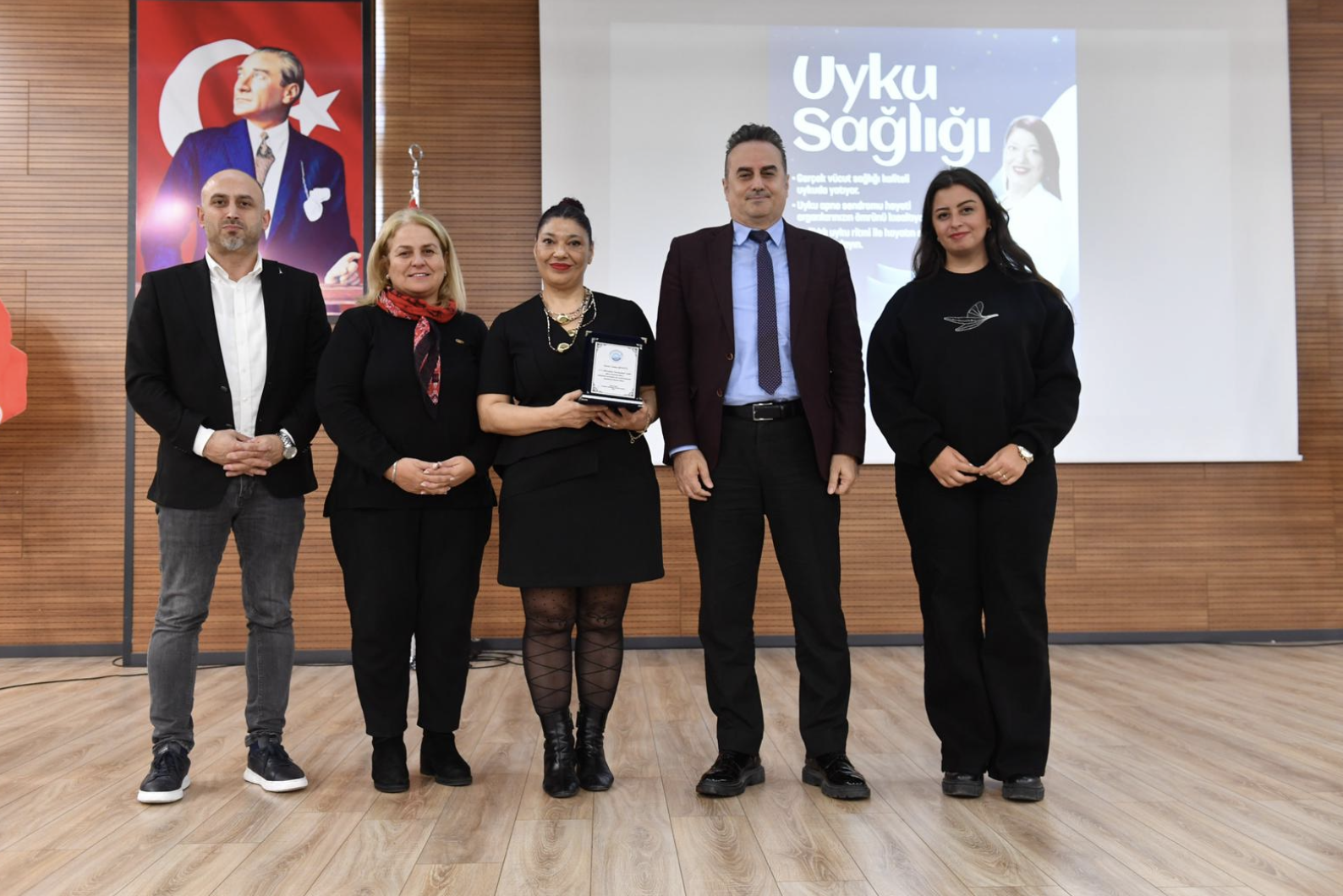 Ekran Resmi 2025 11 17 11.35.45