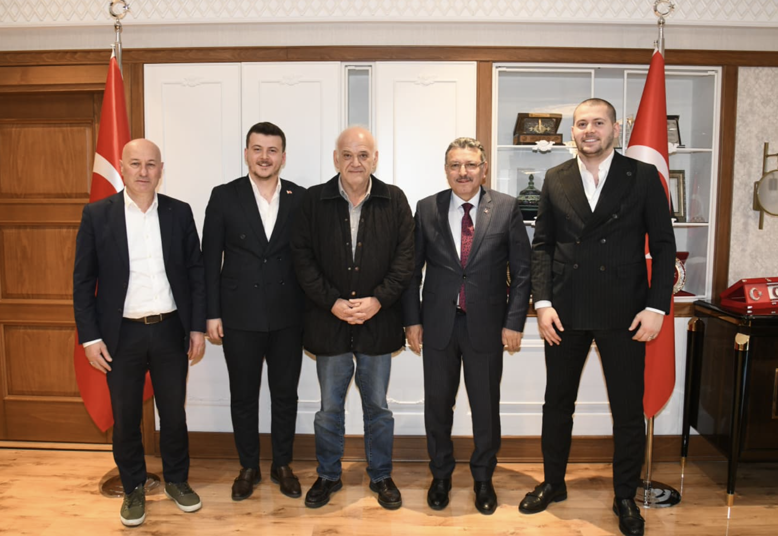 Ekran Resmi 2025 11 17 17.21.01