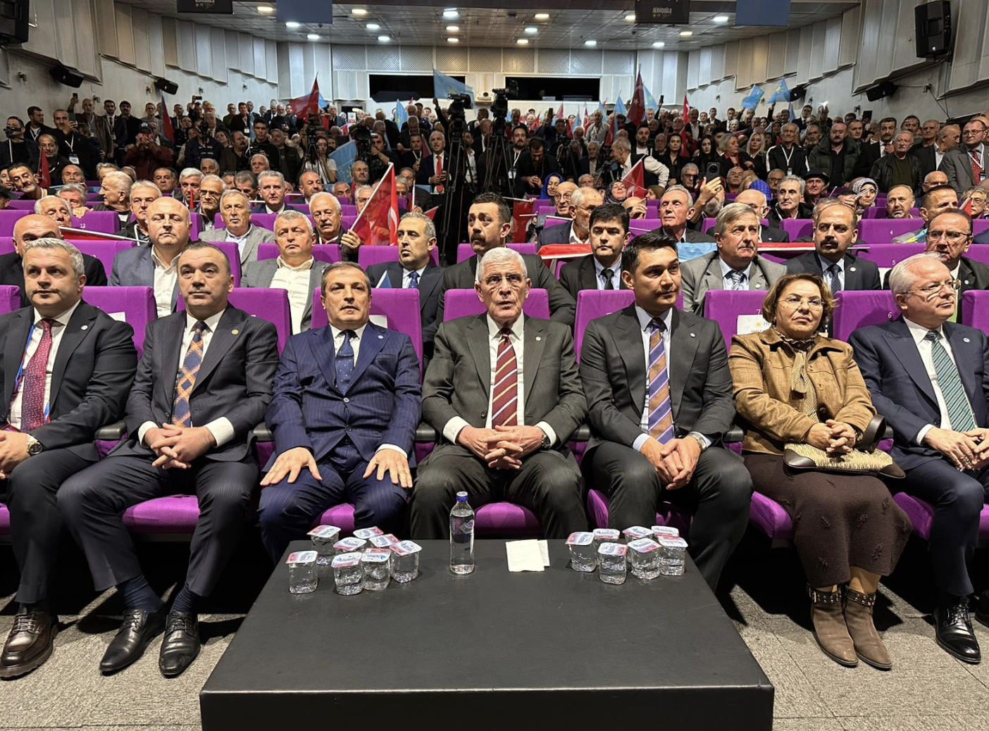 Ekran Resmi 2025 11 23 12.37.18-1