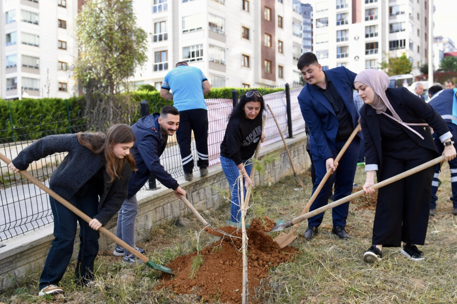 Ekran Resmi 2025 11 24 14.39.22