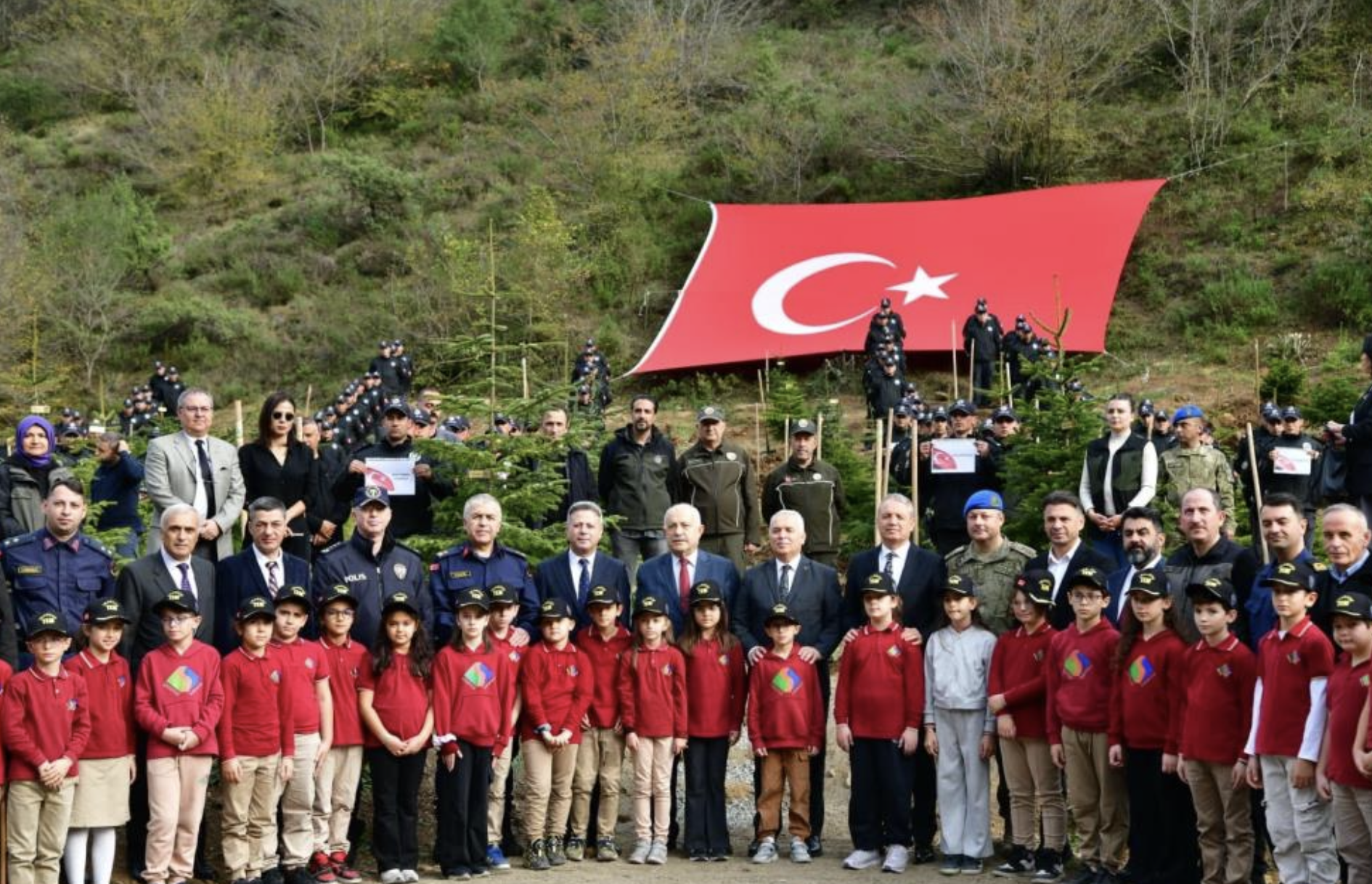 Ekran Resmi 2025 11 26 14.07.38