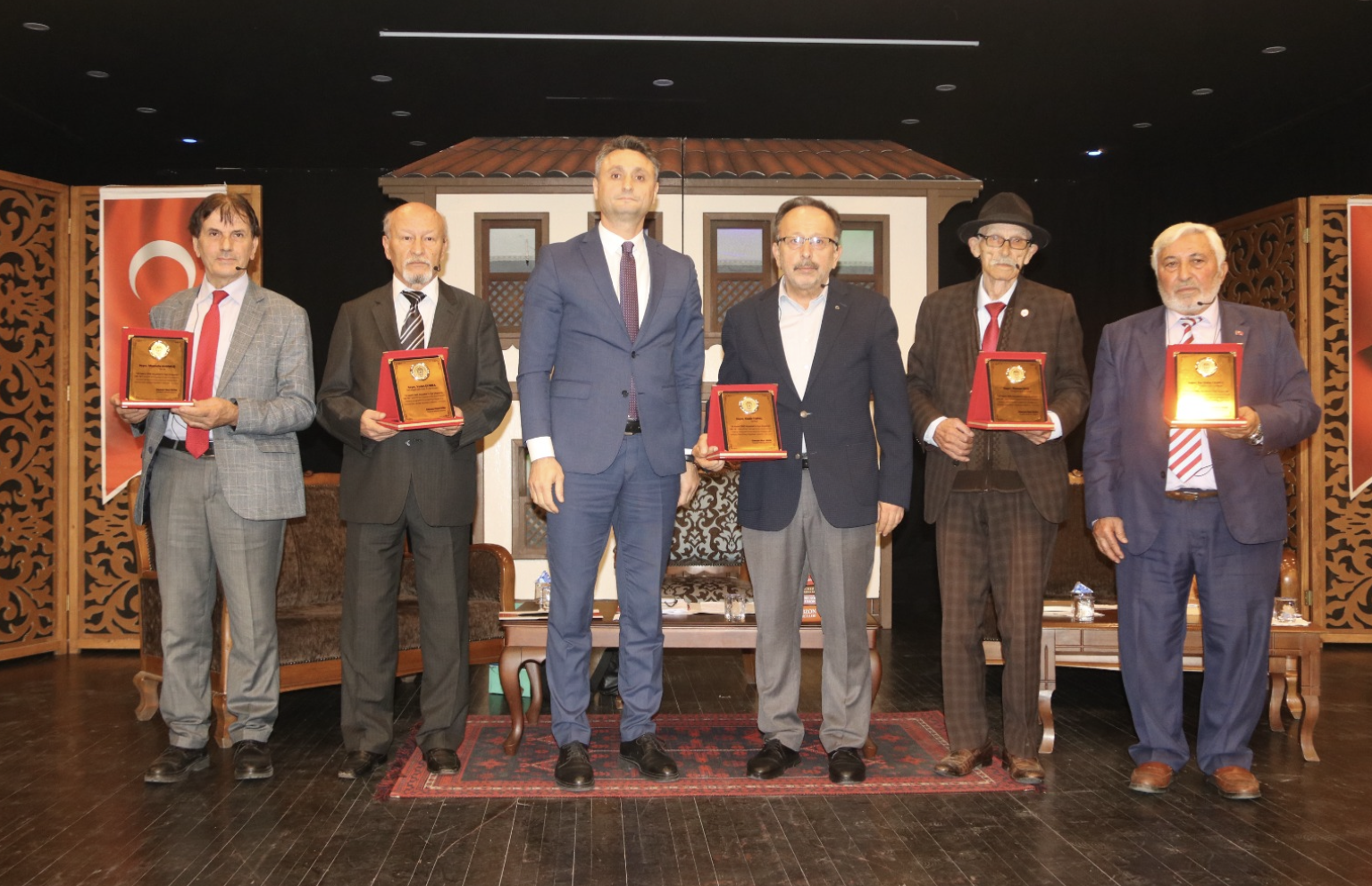 Ekran Resmi 2025 11 27 12.45.00