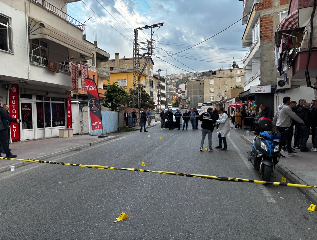 H U S U M E T L I L E R I N E 3 M O T O S I K L E T L E G E L I P A T E 1041004 308905