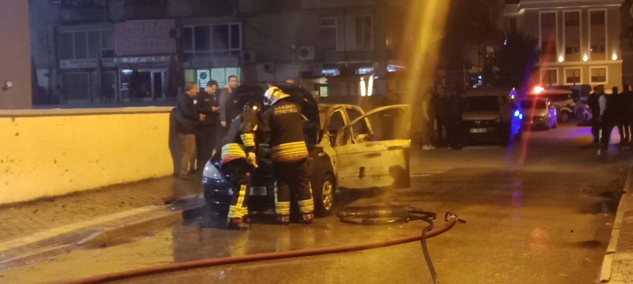 S A M S U N’ D A P A R K H A L I N D E K I O T O M O B I L D E C I K A 1028338 305129