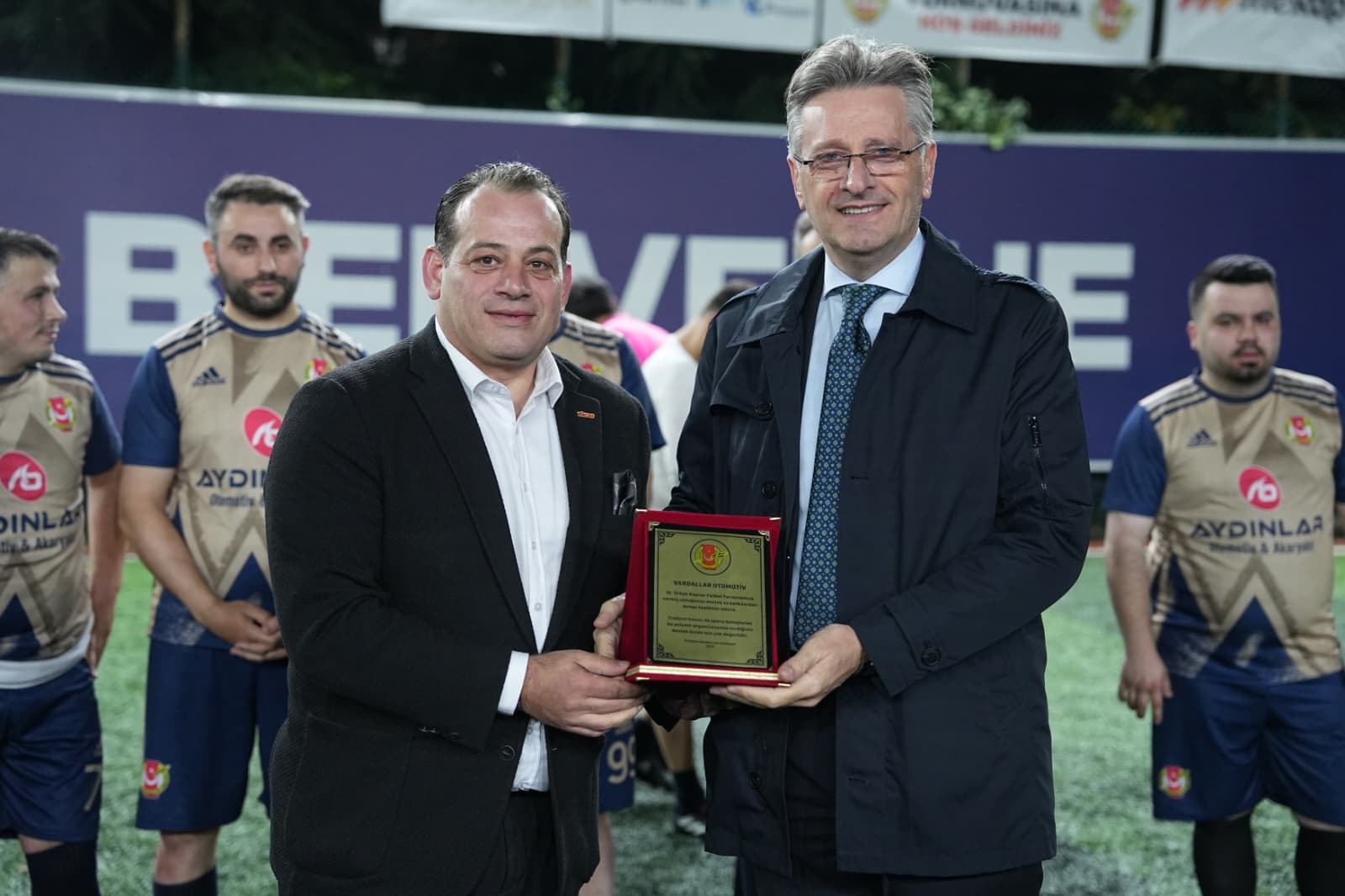 Whatsapp Image 2025 11 17 At 21.32.03