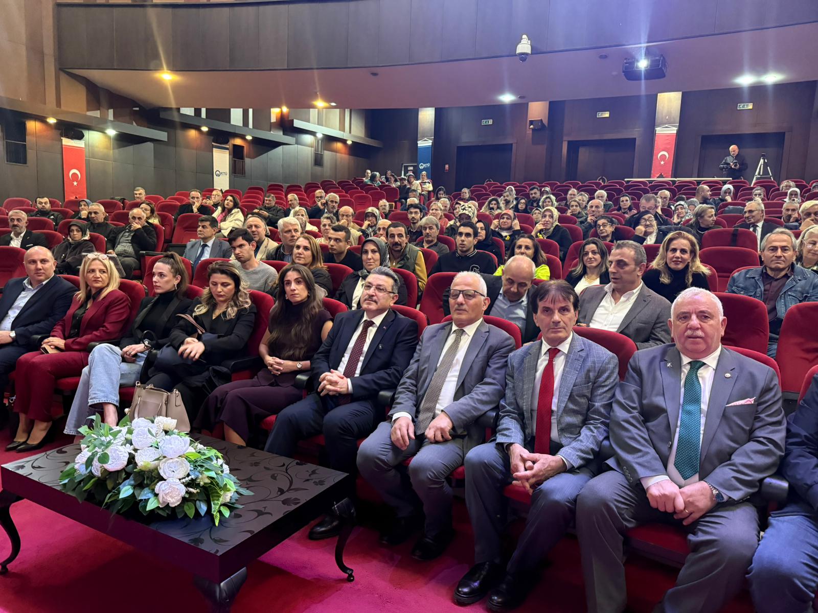 Whatsapp Image 2025 11 19 At 19.44.25