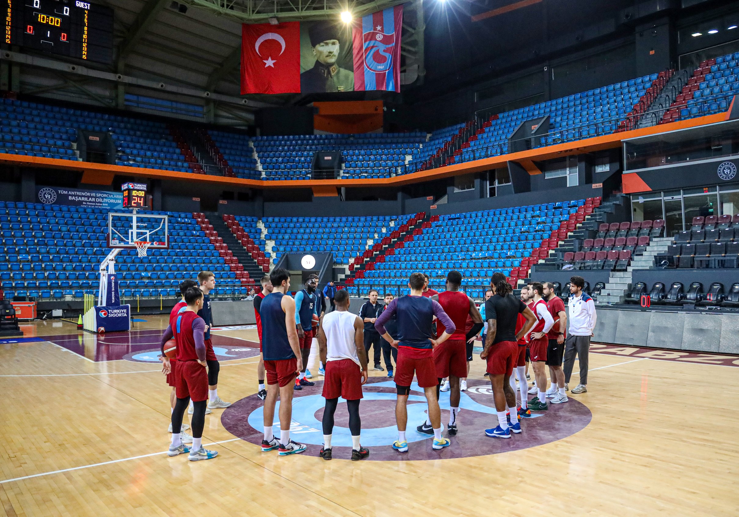 0Aaa37E9E7Fd42Ff88109396Eff0F402