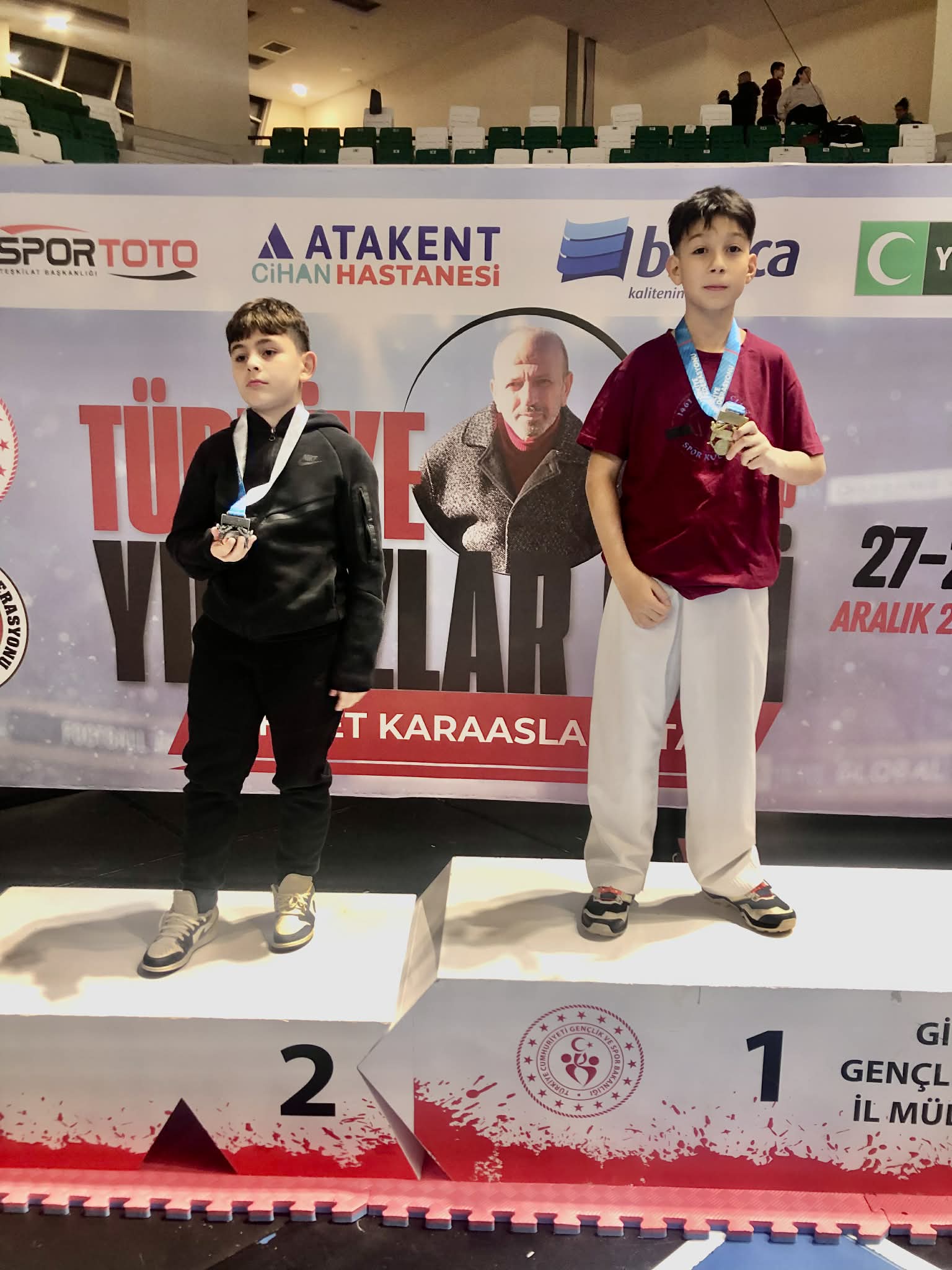 605987193 2330848340754705 6057980822266921334 N