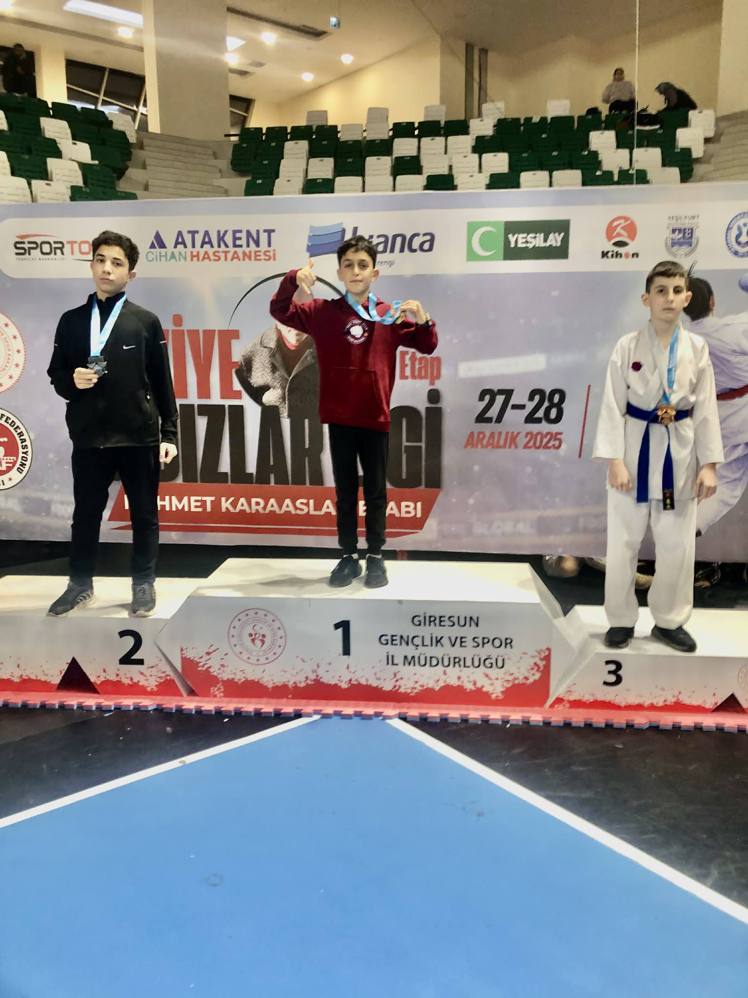 608073453 2170498433781573 2266170901057833465 N