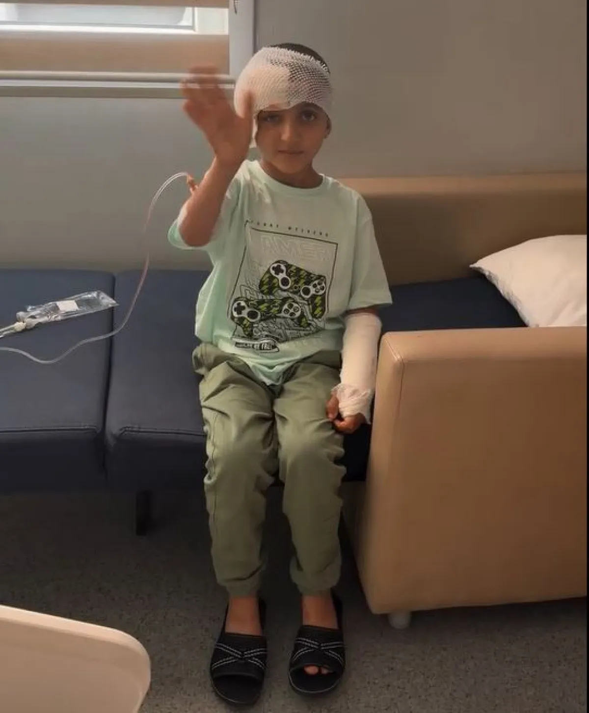 69454Adf7A069646 W1200Xh1452