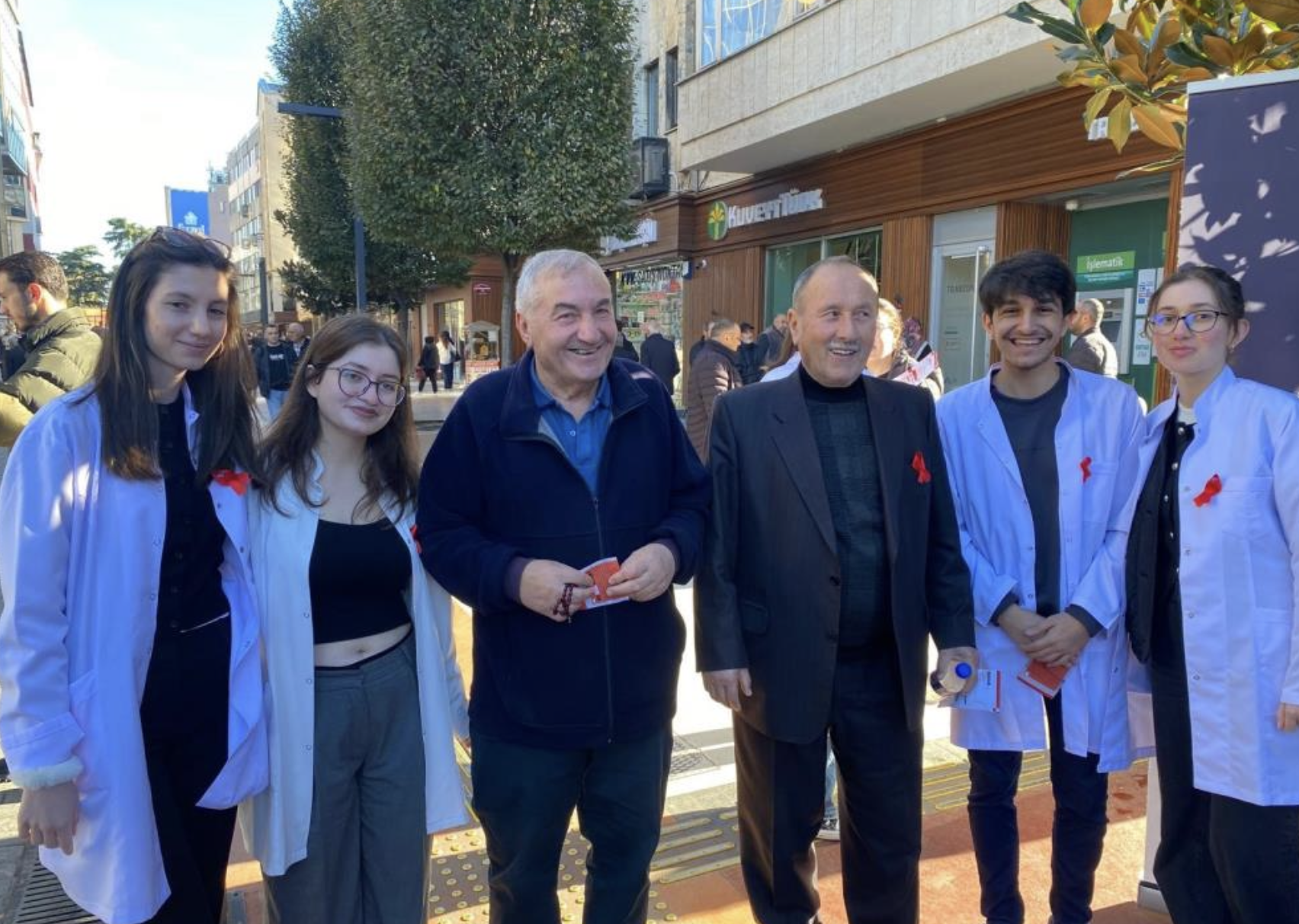 Ekran Resmi 2025 12 03 14.33.51