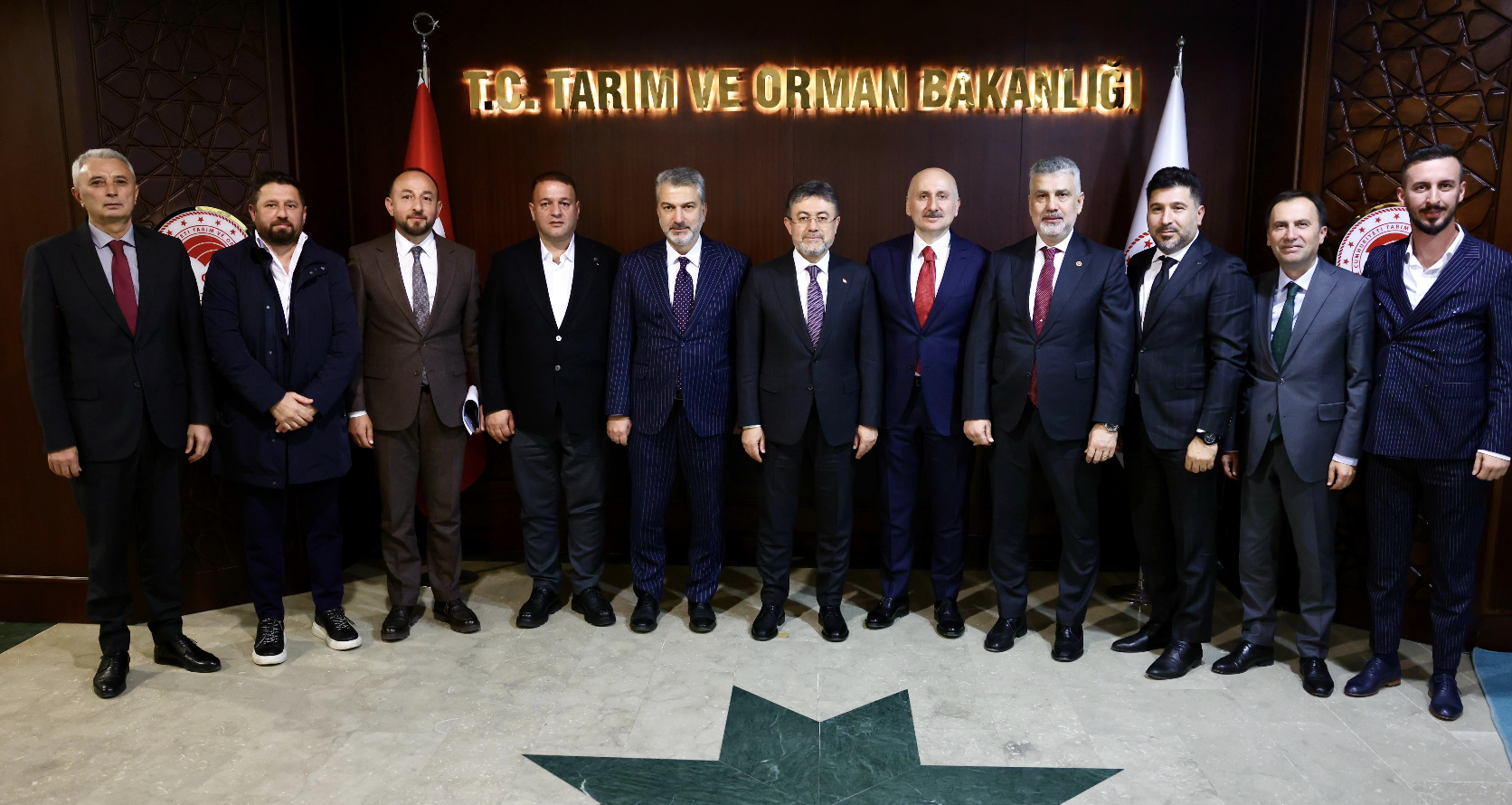 Ekran Resmi 2025 12 03 19.35.52