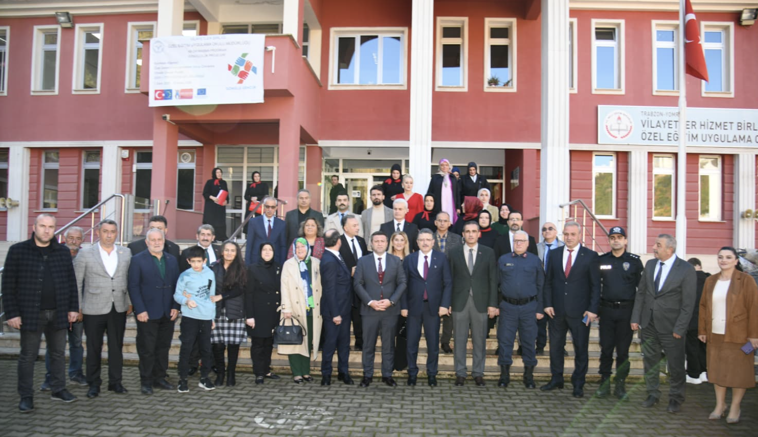 Ekran Resmi 2025 12 04 13.28.05