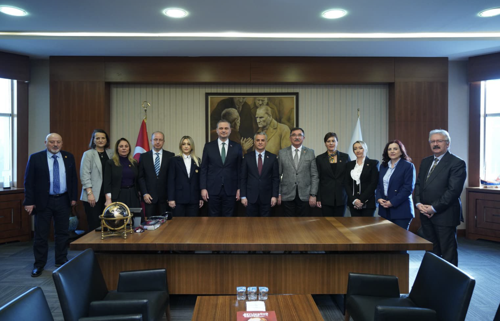 Ekran Resmi 2025 12 04 16.13.58