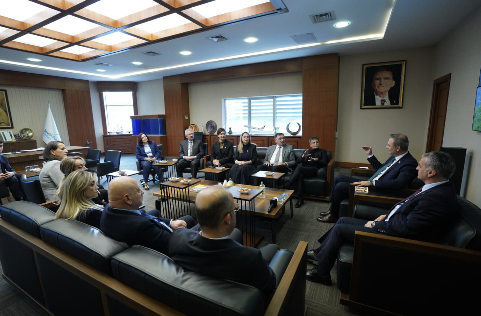 Ekran Resmi 2025 12 04 16.14.03