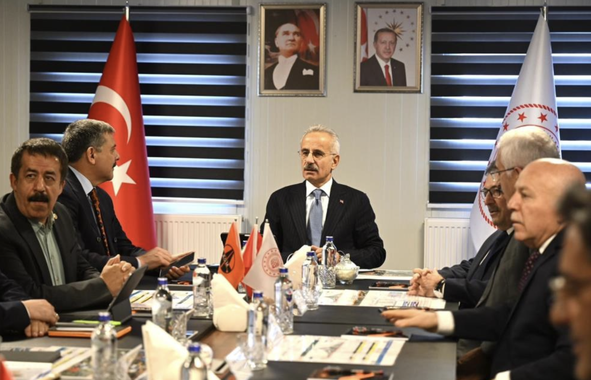 Ekran Resmi 2025 12 05 13.22.11