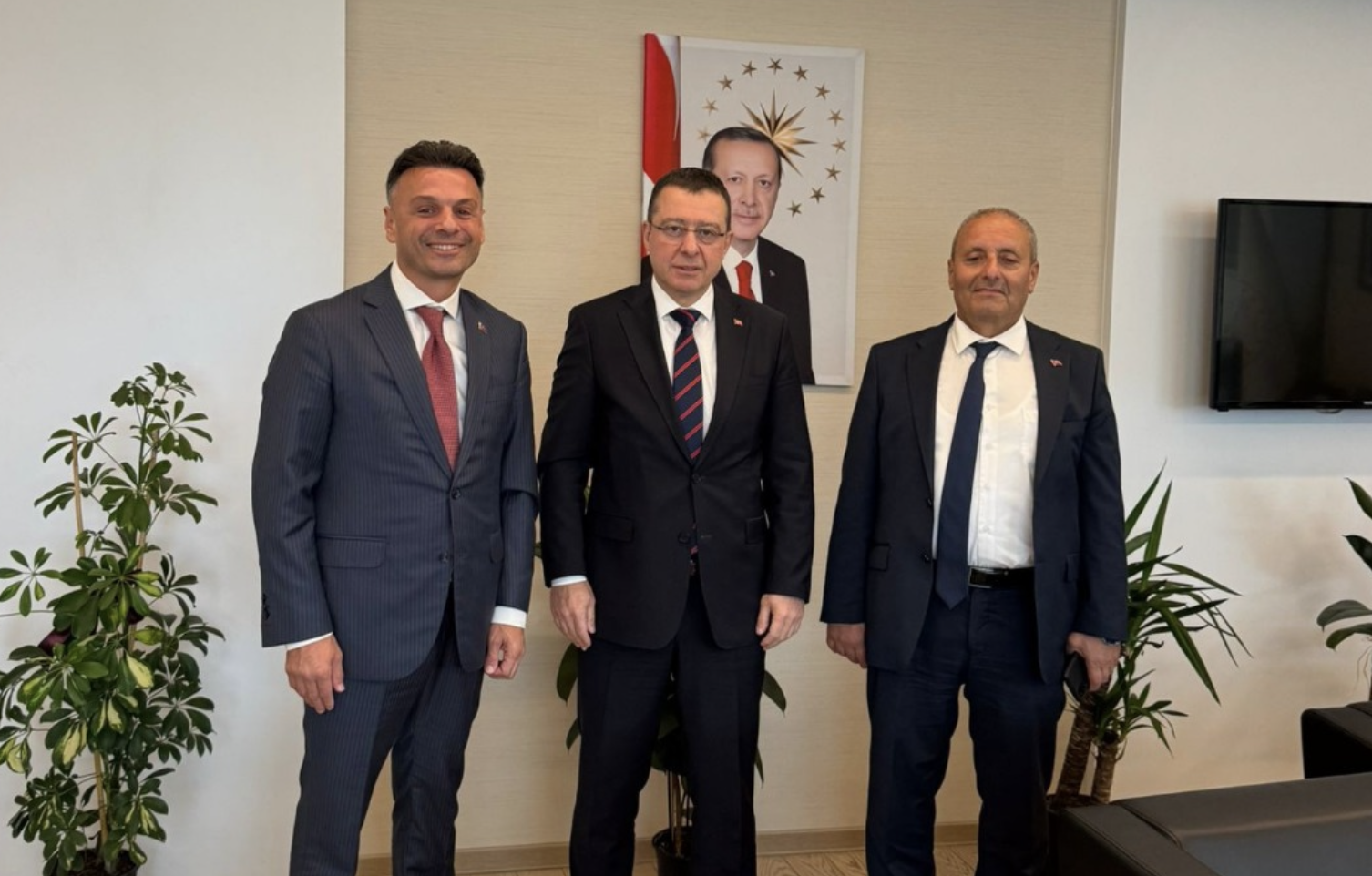 Ekran Resmi 2025 12 08 12.06.32