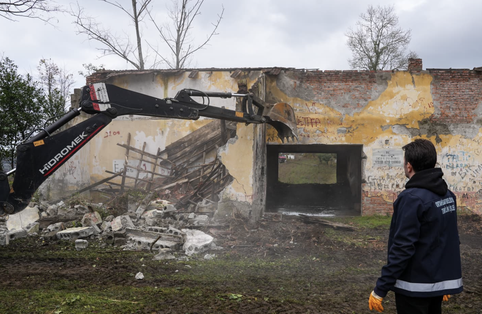 Ekran Resmi 2025 12 15 12.25.13