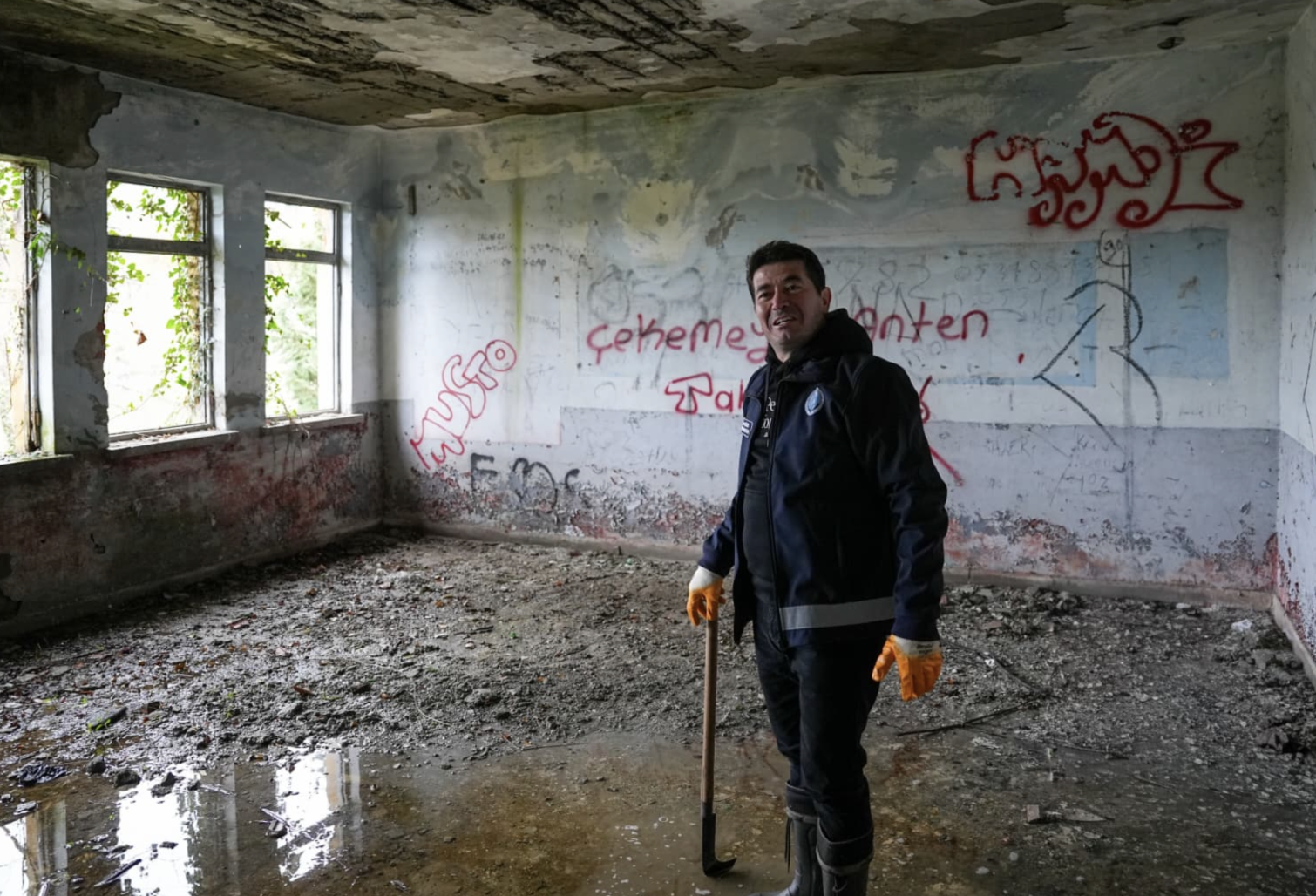 Ekran Resmi 2025 12 15 12.25.22