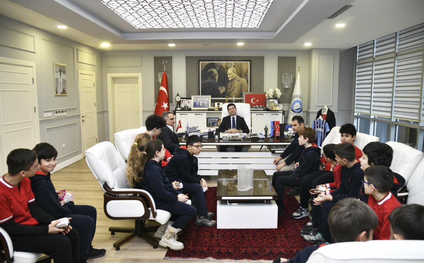 Ekran Resmi 2025 12 16 13.15.44