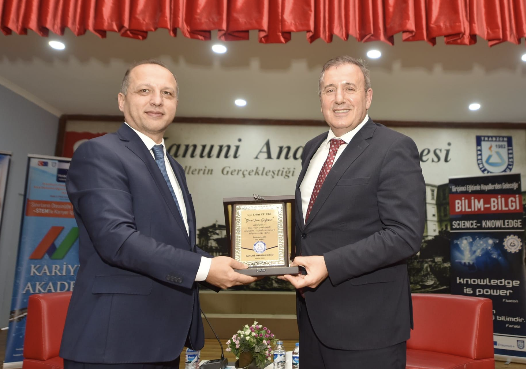 Ekran Resmi 2025 12 16 15.57.46