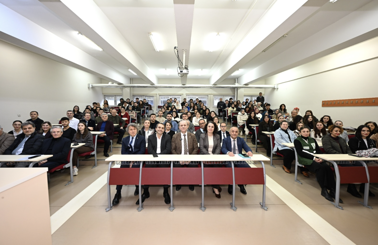 Ekran Resmi 2025 12 16 16.43.31