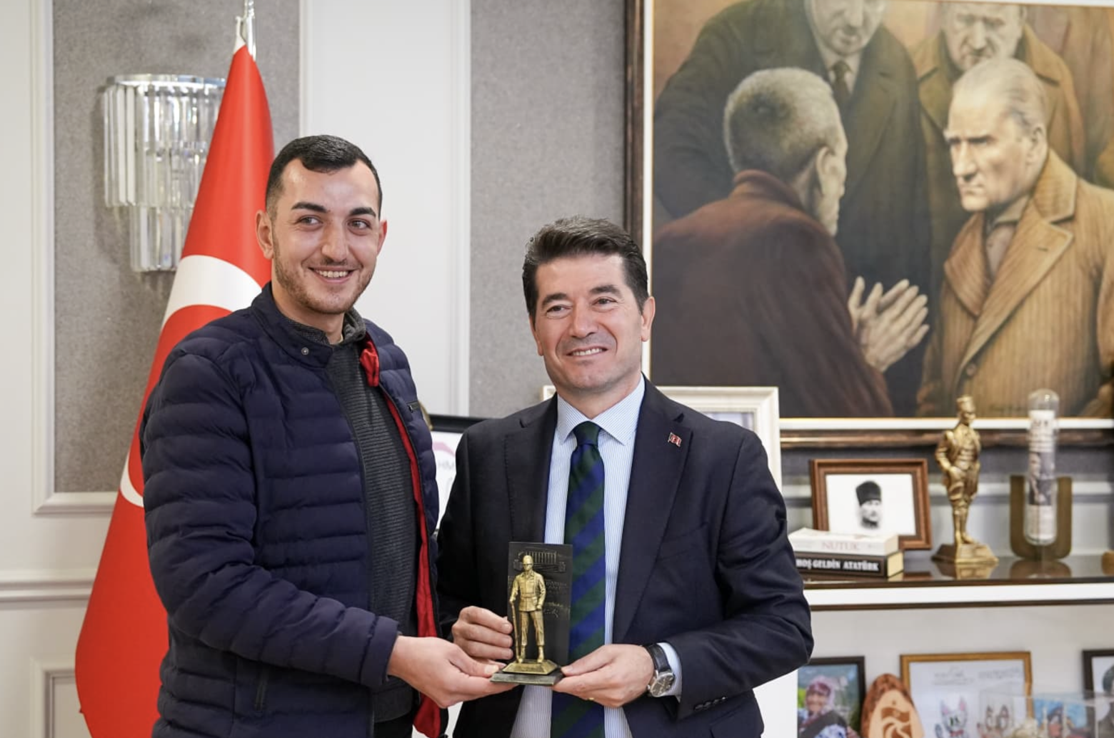 Ekran Resmi 2025 12 17 11.04.19