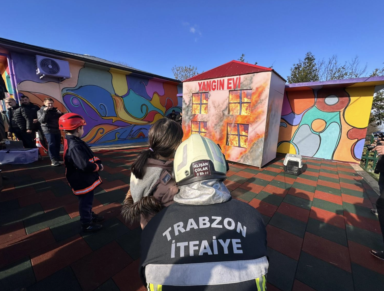 Ekran Resmi 2025 12 17 11.45.04