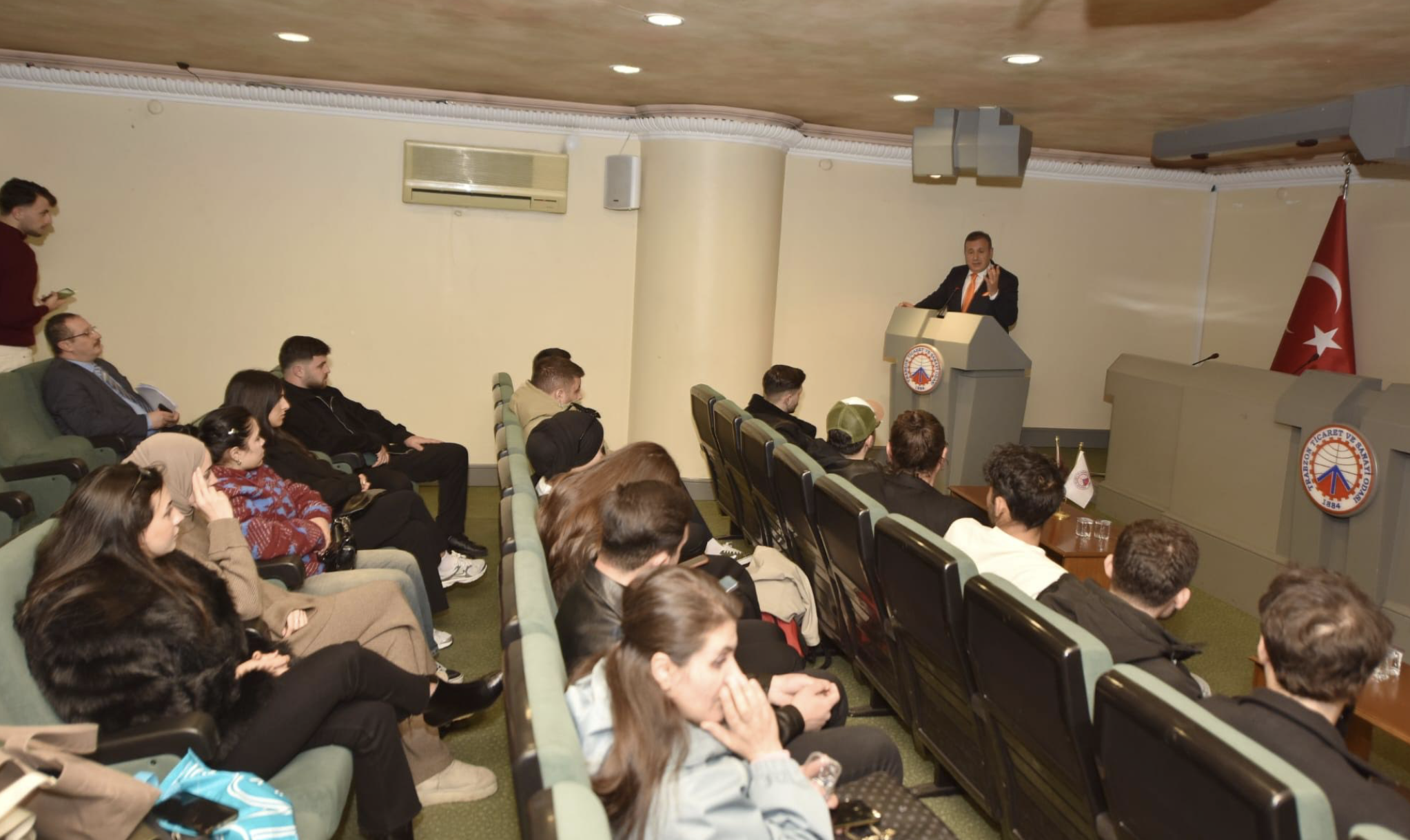 Ekran Resmi 2025 12 18 16.23.43