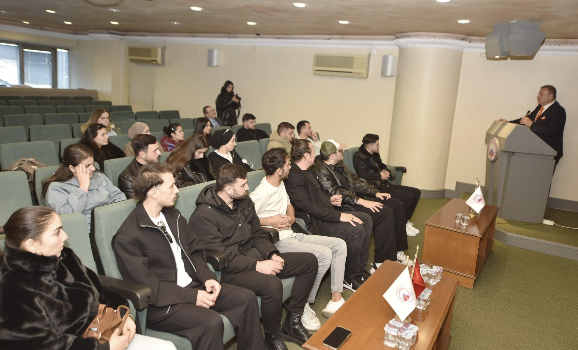 Ekran Resmi 2025 12 18 16.23.46