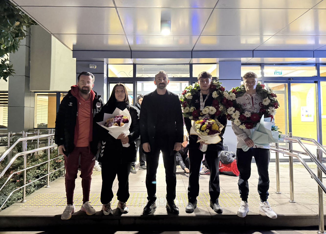 Ekran Resmi 2025 12 18 21.36.08