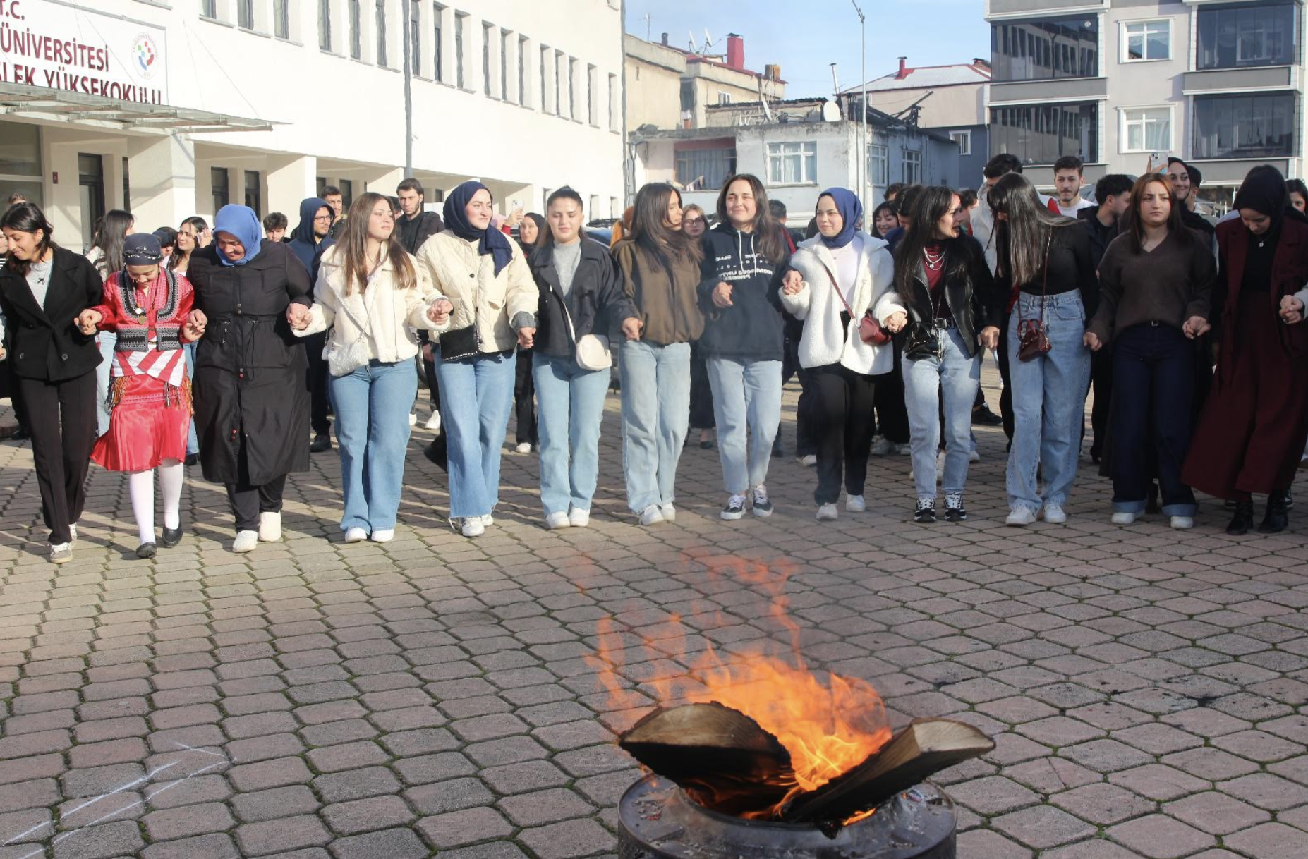 Ekran Resmi 2025 12 21 17.28.04