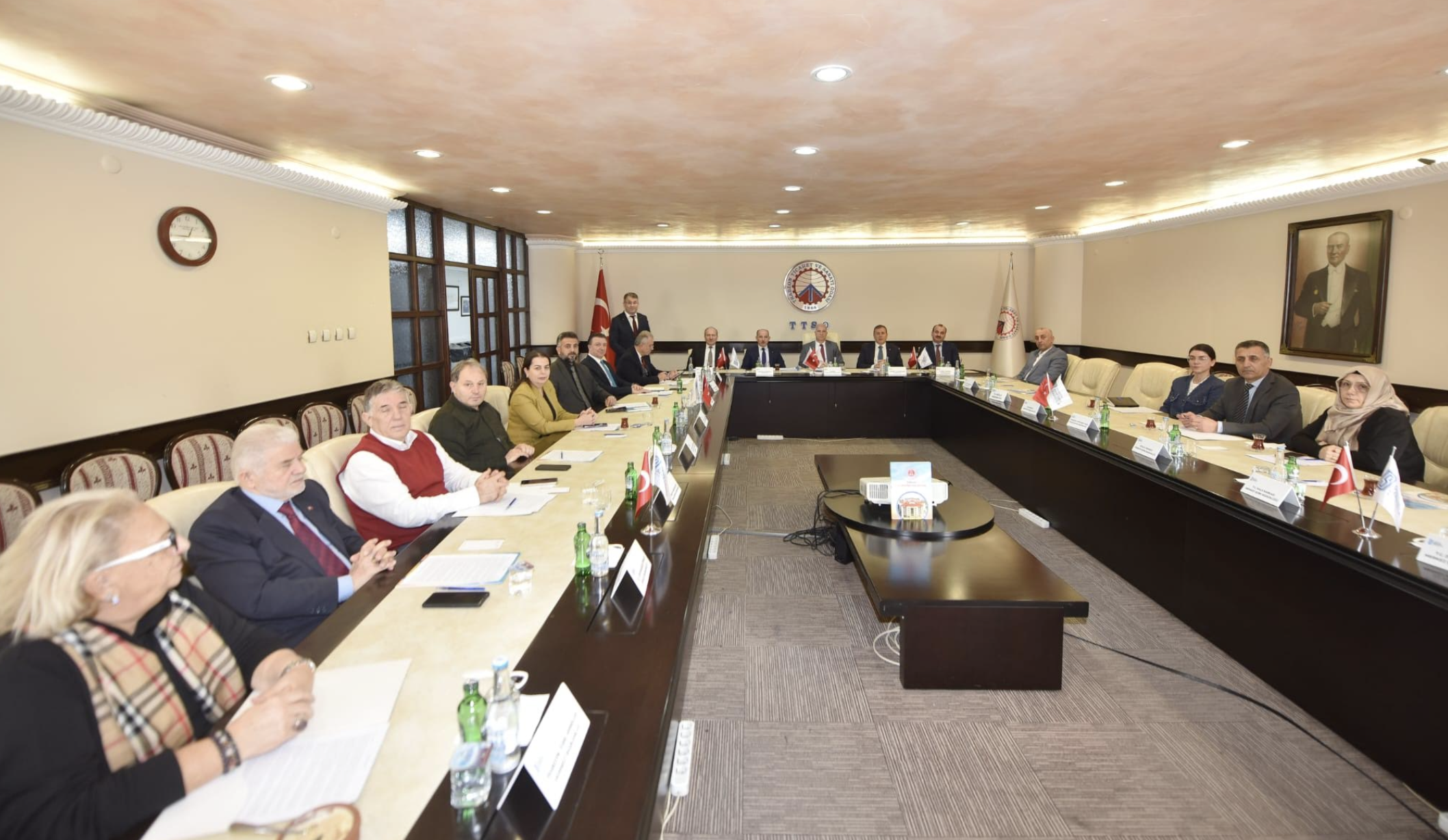 Ekran Resmi 2025 12 23 14.35.24