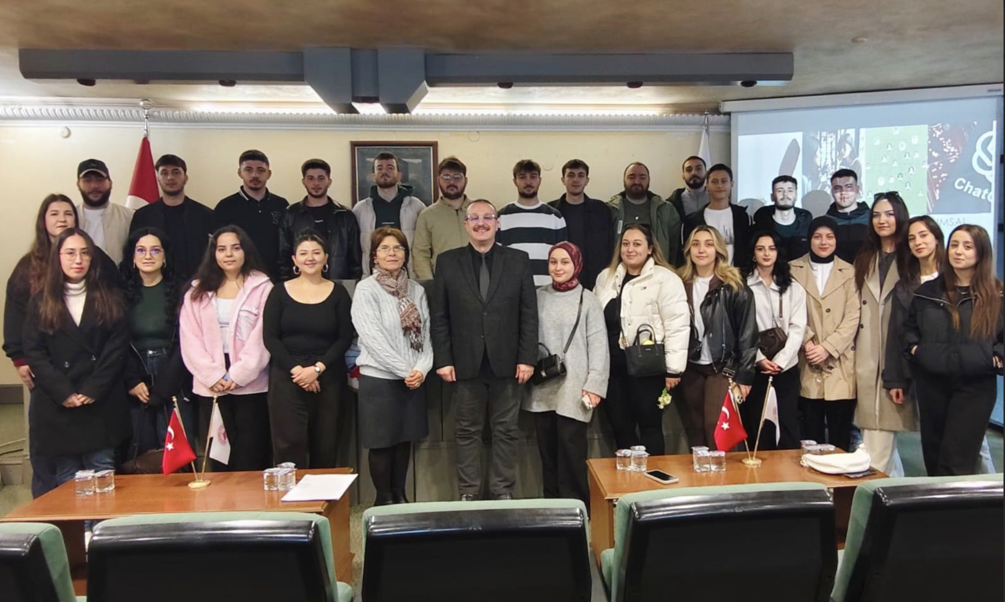 Ekran Resmi 2025 12 25 12.12.15