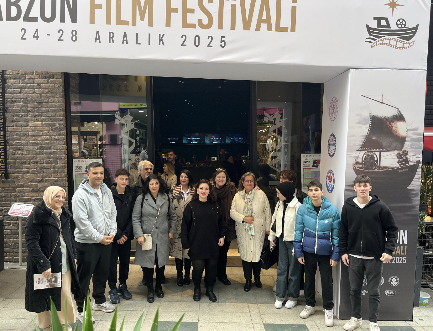 Ekran Resmi 2025 12 25 12.44.39