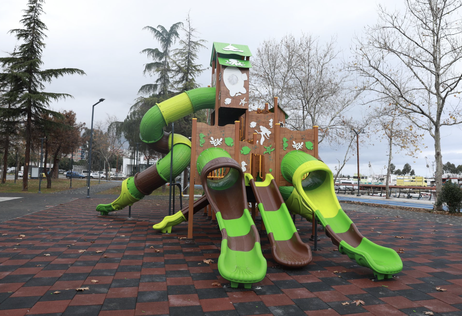 Ekran Resmi 2025 12 25 16.00.04