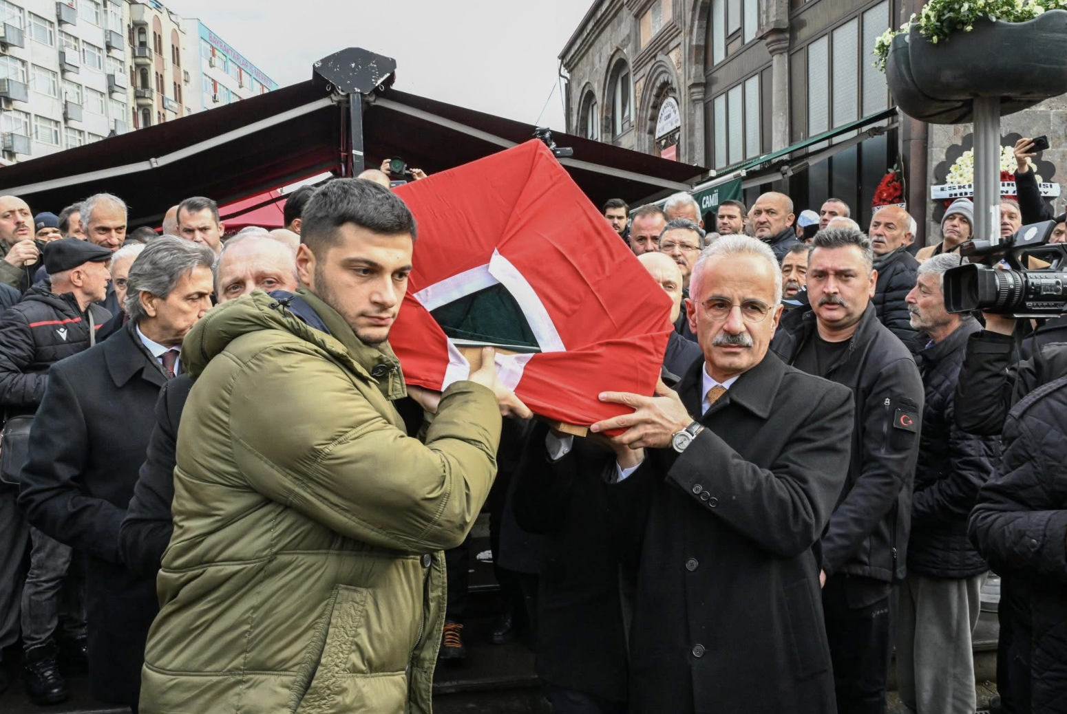 Ekran Resmi 2025 12 25 16.25.38