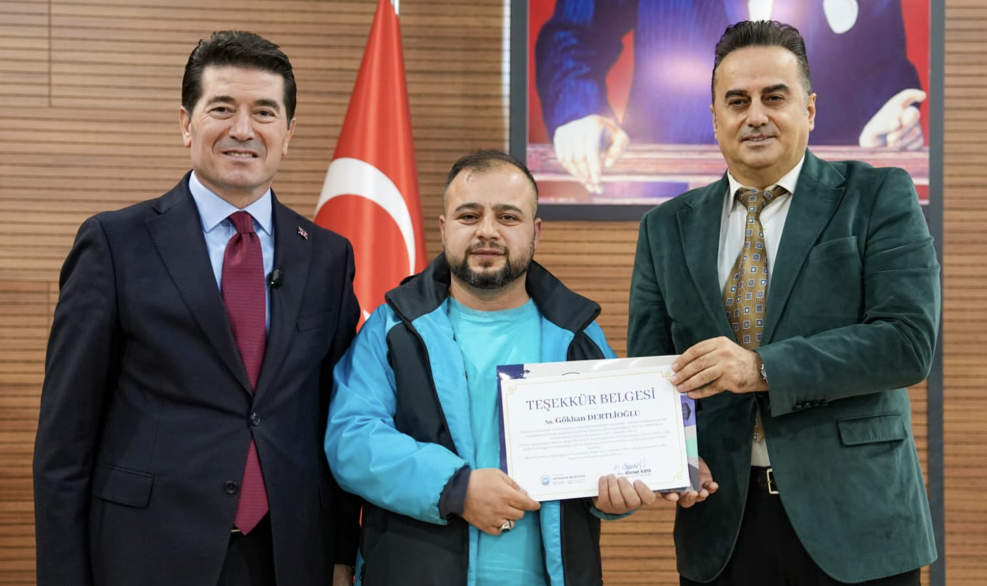 Ekran Resmi 2025 12 27 11.49.34