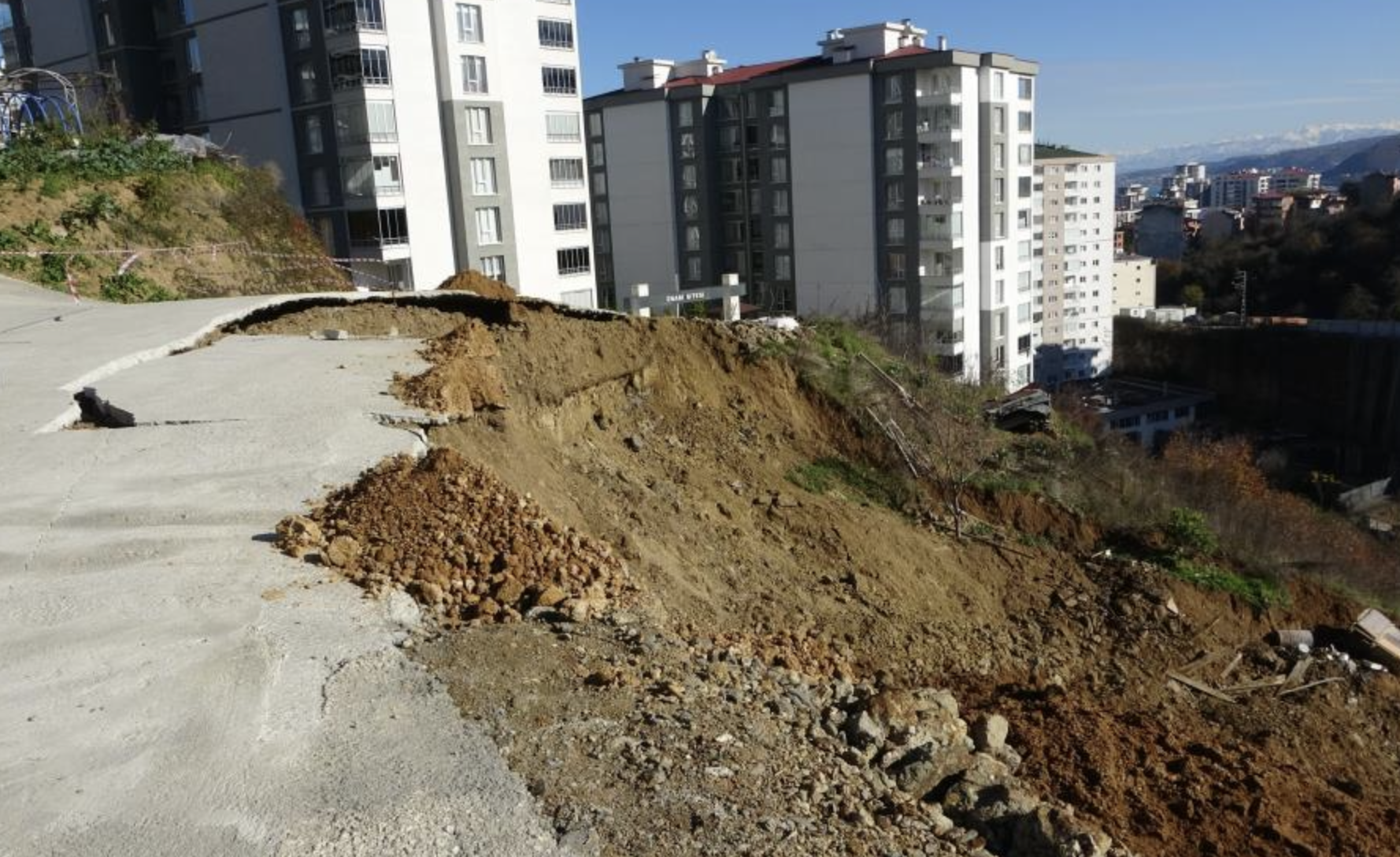 Ekran Resmi 2026 12 31 09.32.34